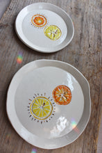 Load image into Gallery viewer, Citrus Plate (decorative)
